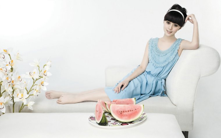 Фань Бинбин ступни