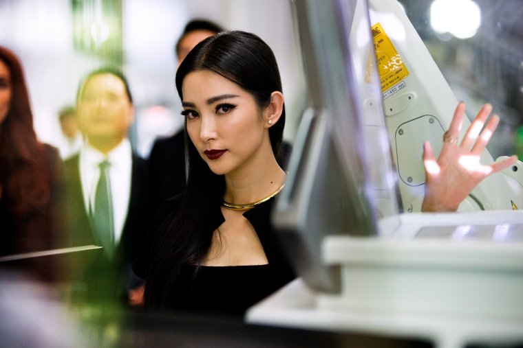 Ли Бинбин в купальнике