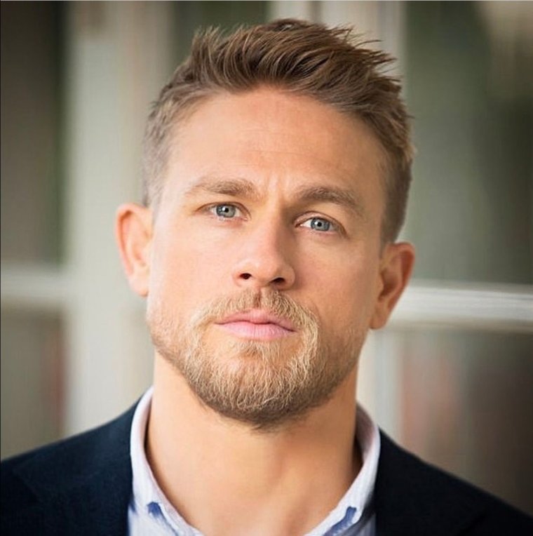 Чарли Ханнэм