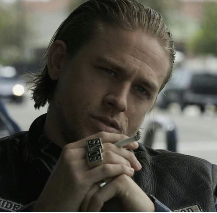 Чарли Ханнэм Шантарам