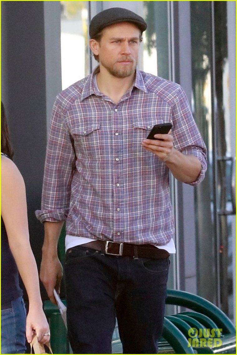 Чарли Ханнэм Мэтт Дэймон