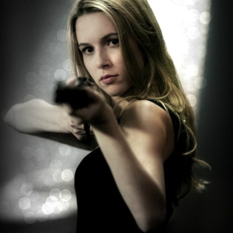 Алона Тал feet