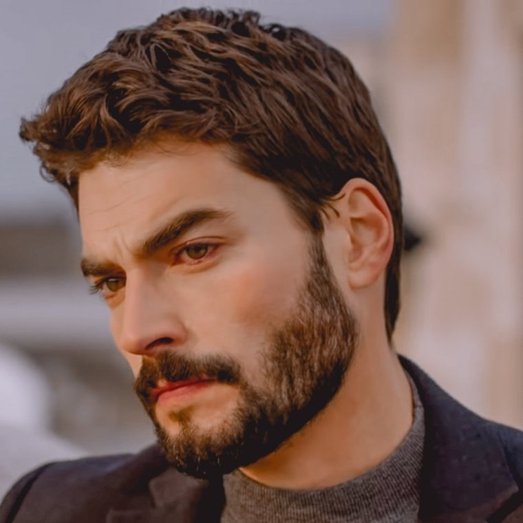 Миран Асланбей