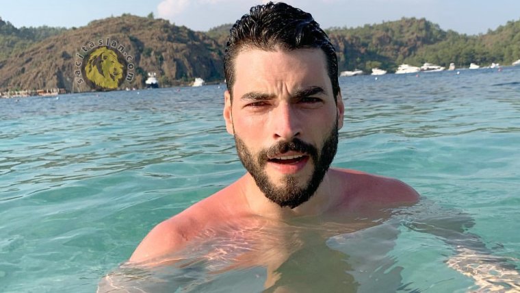 Акын Акынозю Миран Асланбей