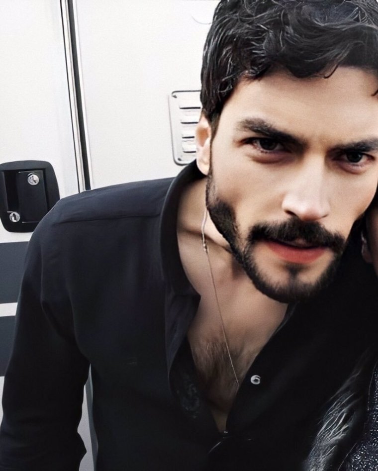 Акын Акынозю ветреный