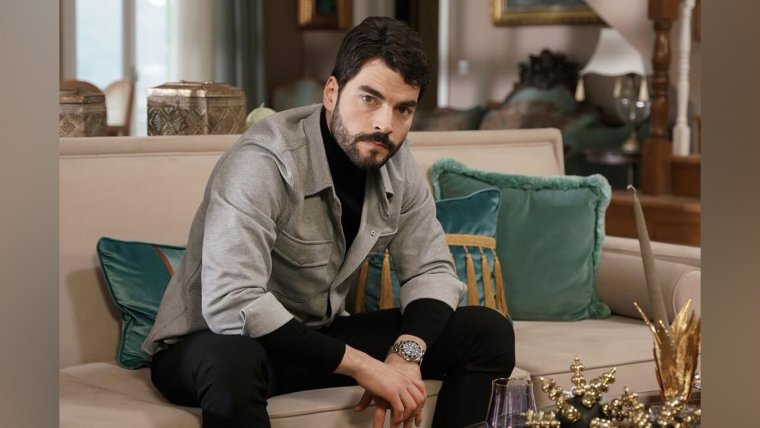 Акын Акынозю ветреный