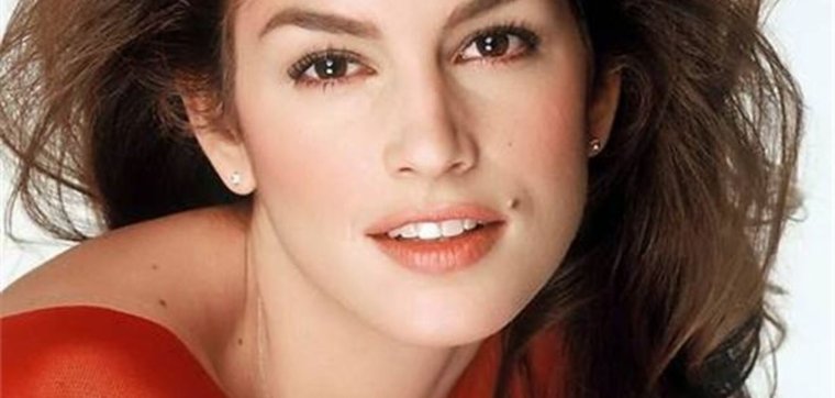 Синди Кроуфорд родинка