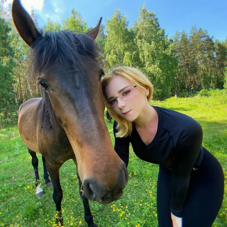 Adeline Frost косплей