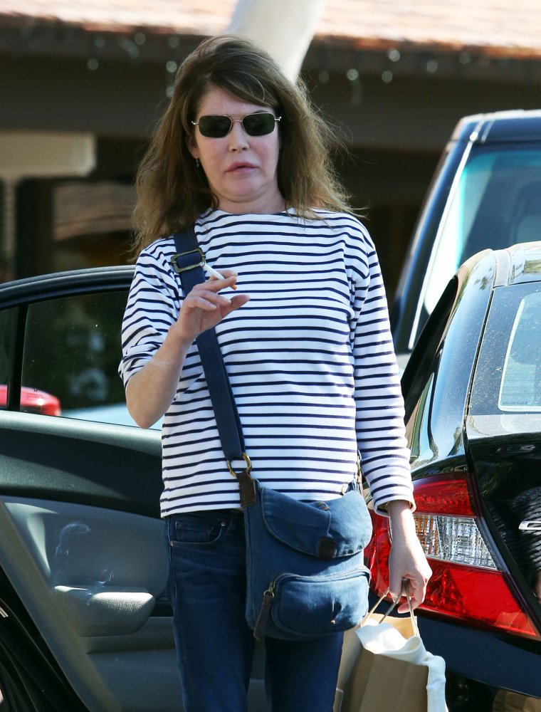 Лара Флинн Бойл папарацци