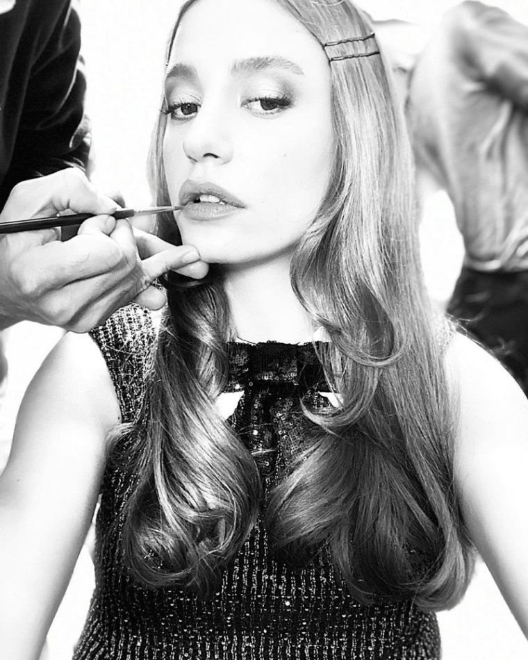 Серенай Сарыкая Mavi