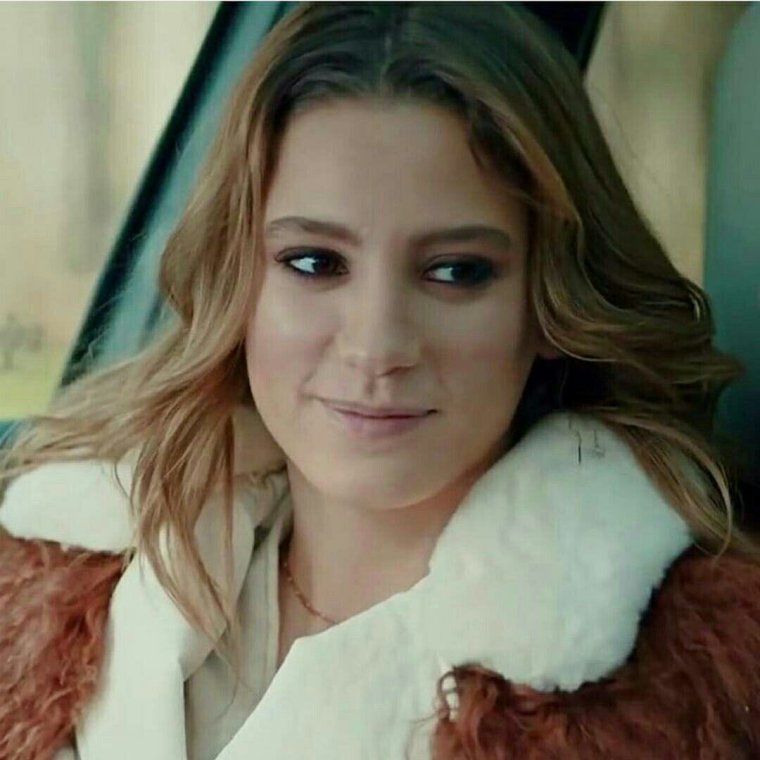 Серенай Сарыкая 2021