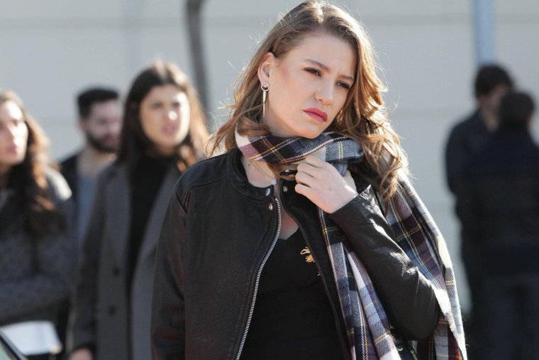 Серенай Сарыкая 2022