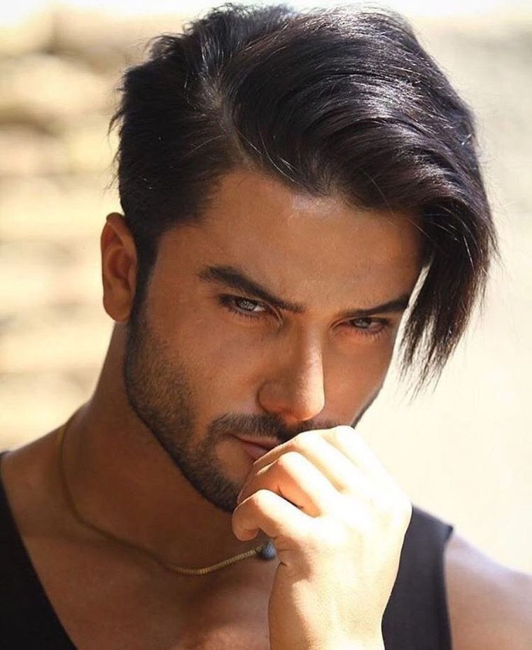 ФАРЗАН Атхари