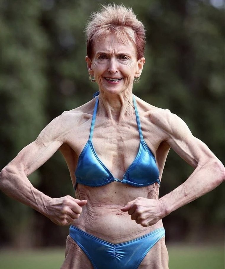 Австралийская бодибилдер Дженис Лоррейн