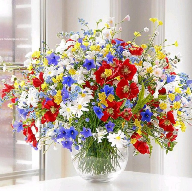 Красивый летний букет для женщины