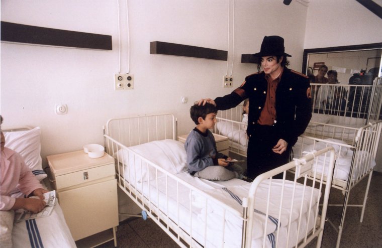 Майкл Джексон в больнице