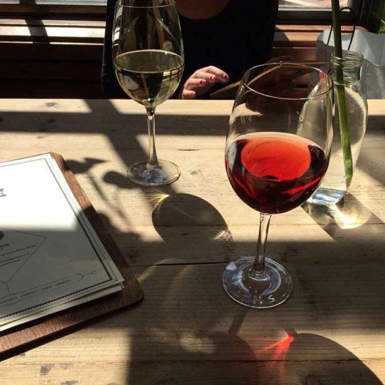 Красное вино Эстетика