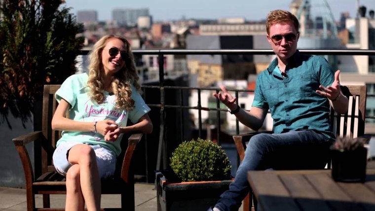 Катя из однажды в России