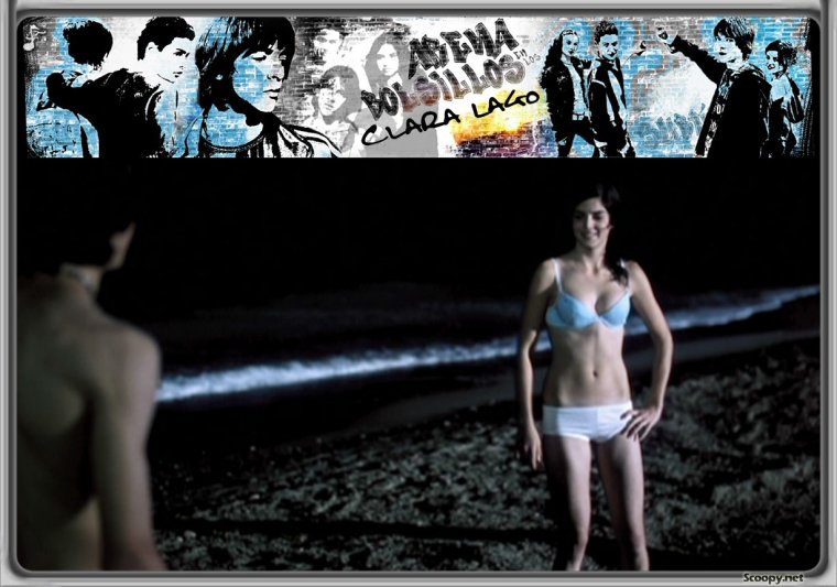 Клара Лаго топлесс