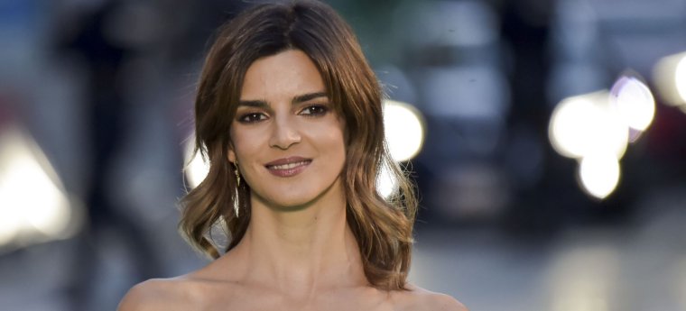 Клара Лагоне нежном белье