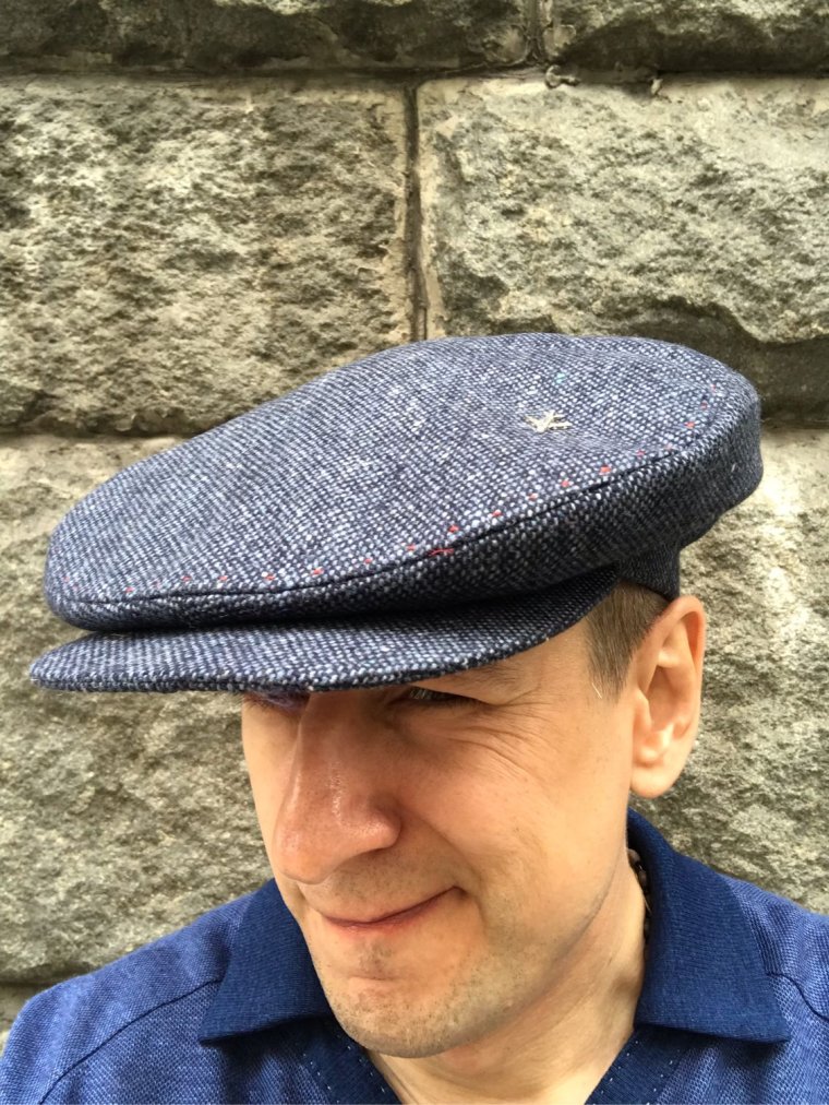 Грузин в кепке