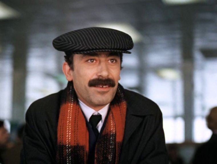 Кепка Мимино аэродром