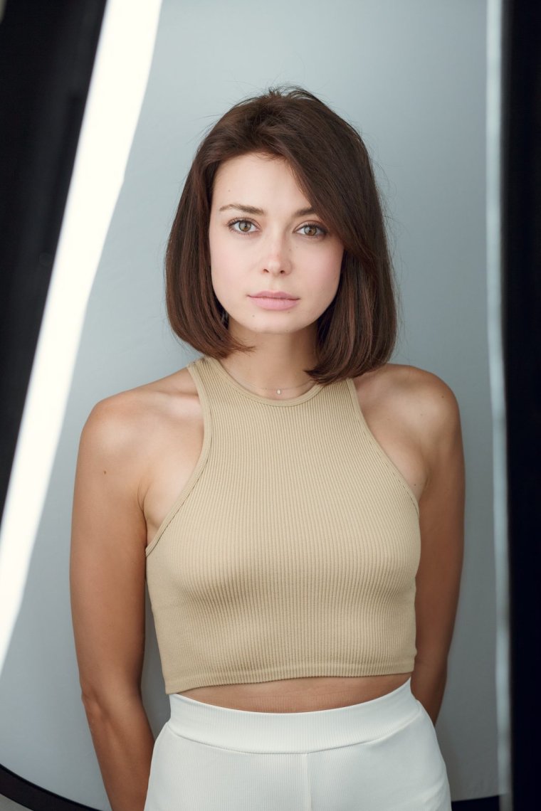 Александра Власова Maxim