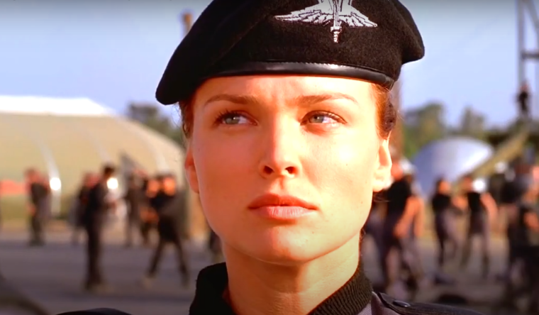 Дина Мейер 1997