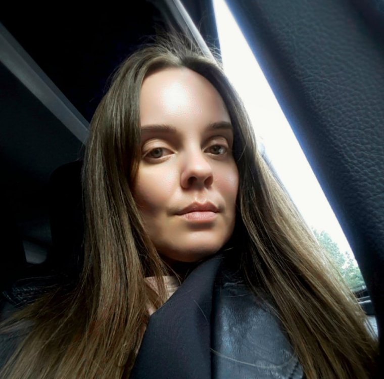 Невеста на ладошке