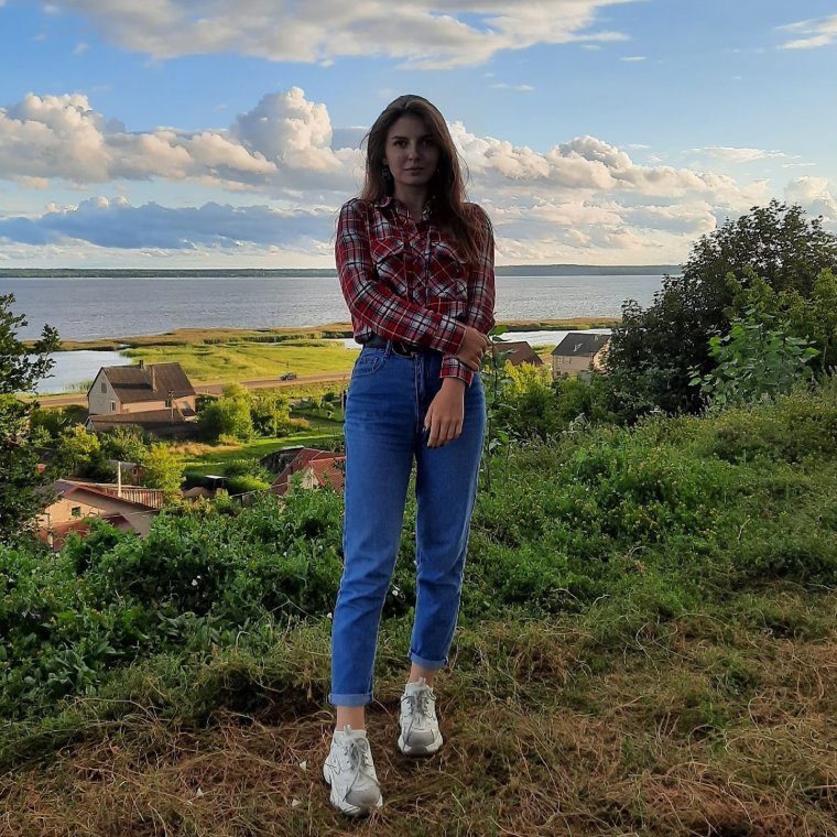 Стелла Богданович