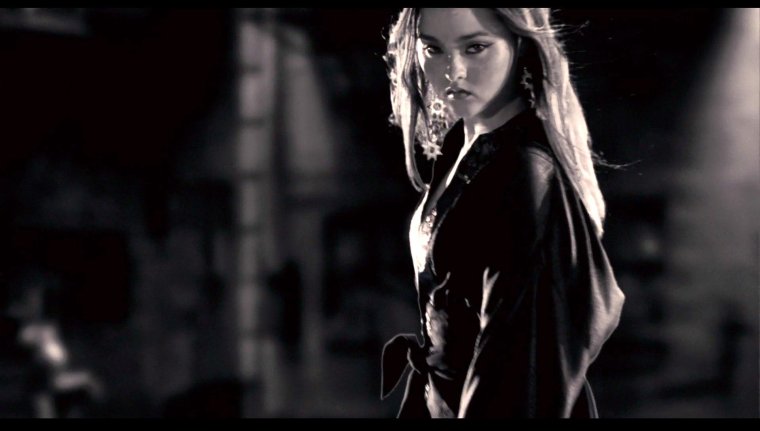 Девон Аоки город грехов