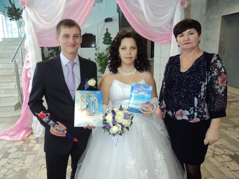 Двухклавишный проходной выключатель схема