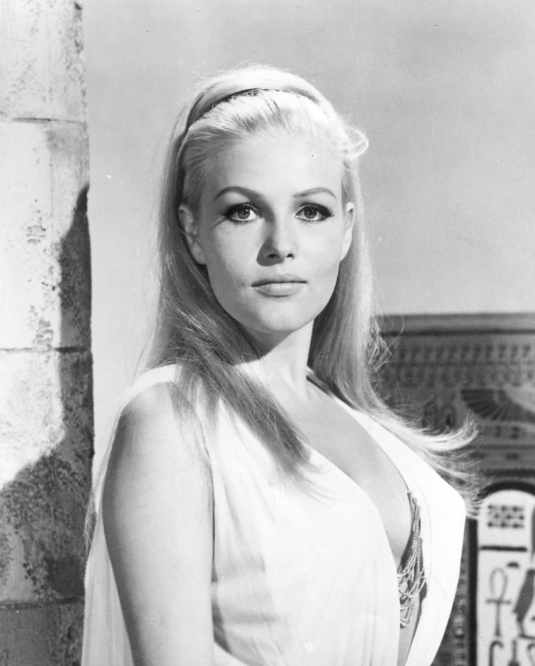 Ольга Шоберова актриса