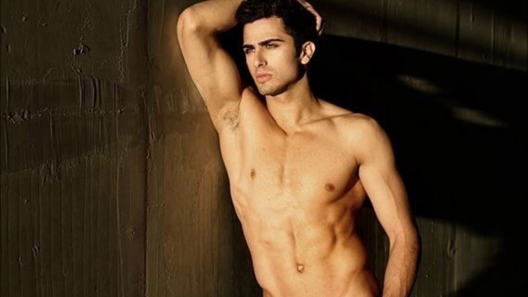 Александр Улюм Alexander Uloom