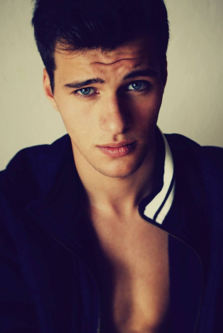 Алекс Яковлев