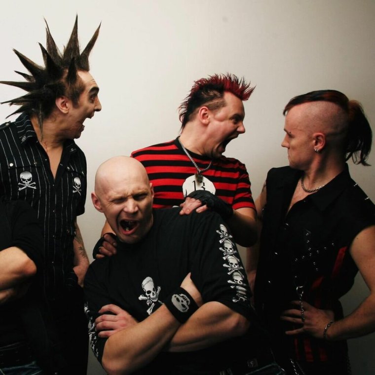 Дайте людям Рому