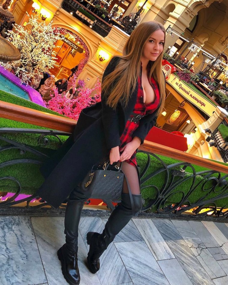 Соня Ташникова