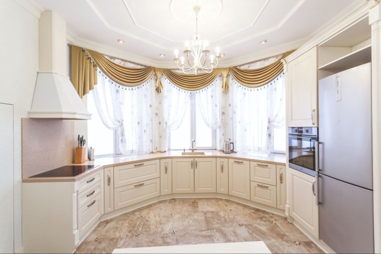 Кухня п44т с эркером