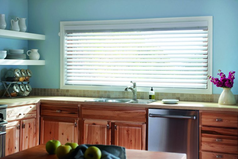 Жалюзи на кухню горизонтальные