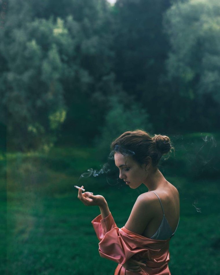 Девушка Петрова Стася Милославская