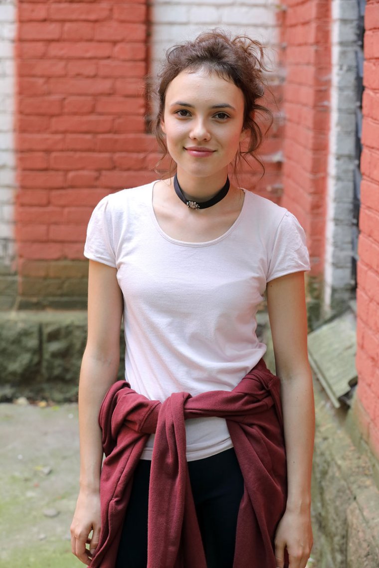 Стася Милославская фильмы 2021