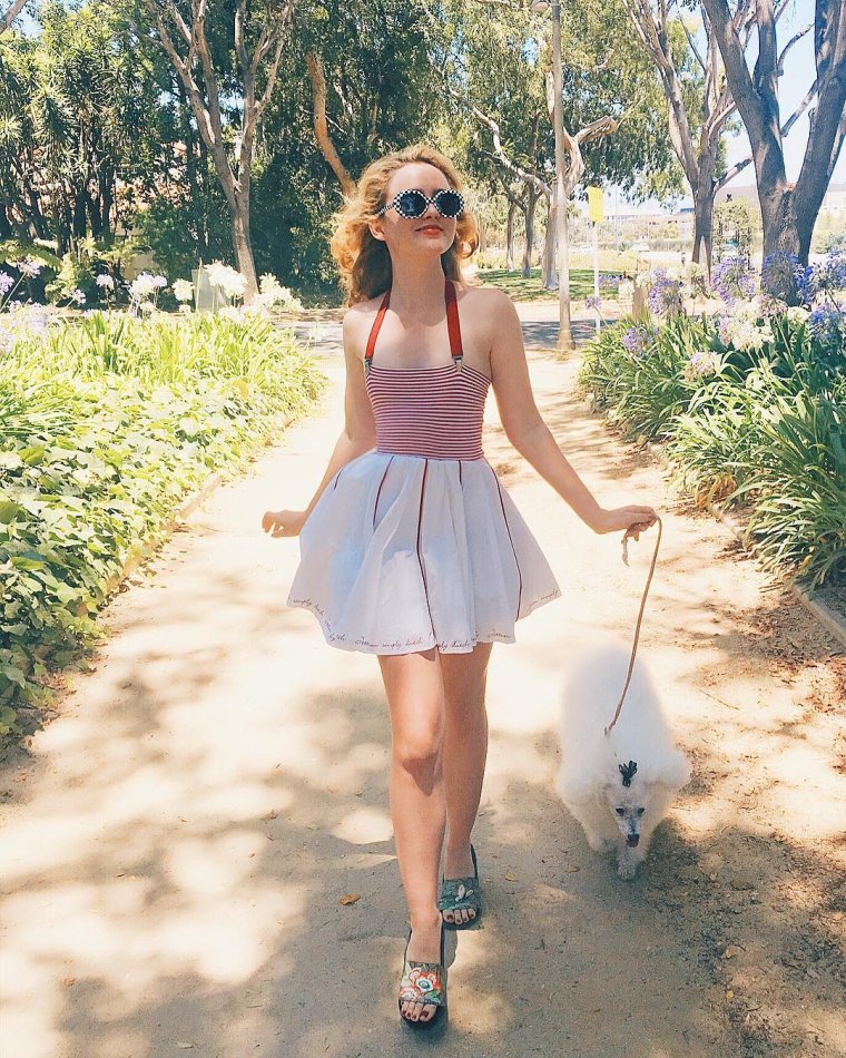 Кэ́трин Нью́тон