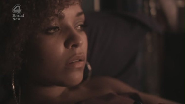 Антония Томас слив