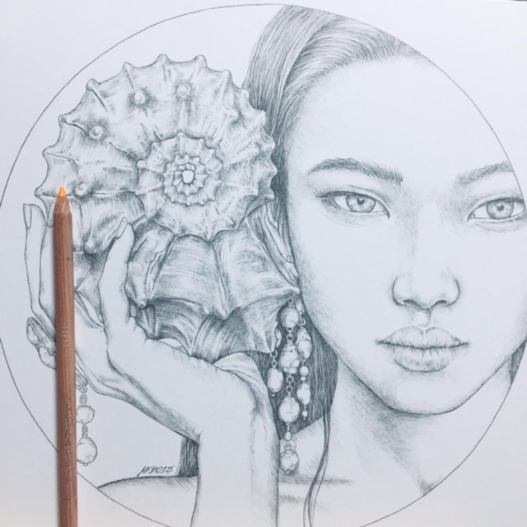 Яркие девушки летом