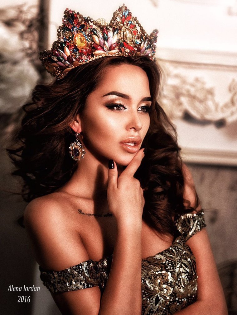 Modelzone Полякова