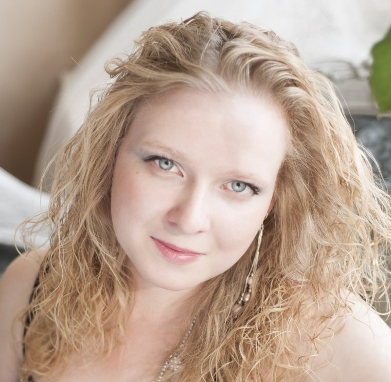 Анастасия Полякова Алатырь