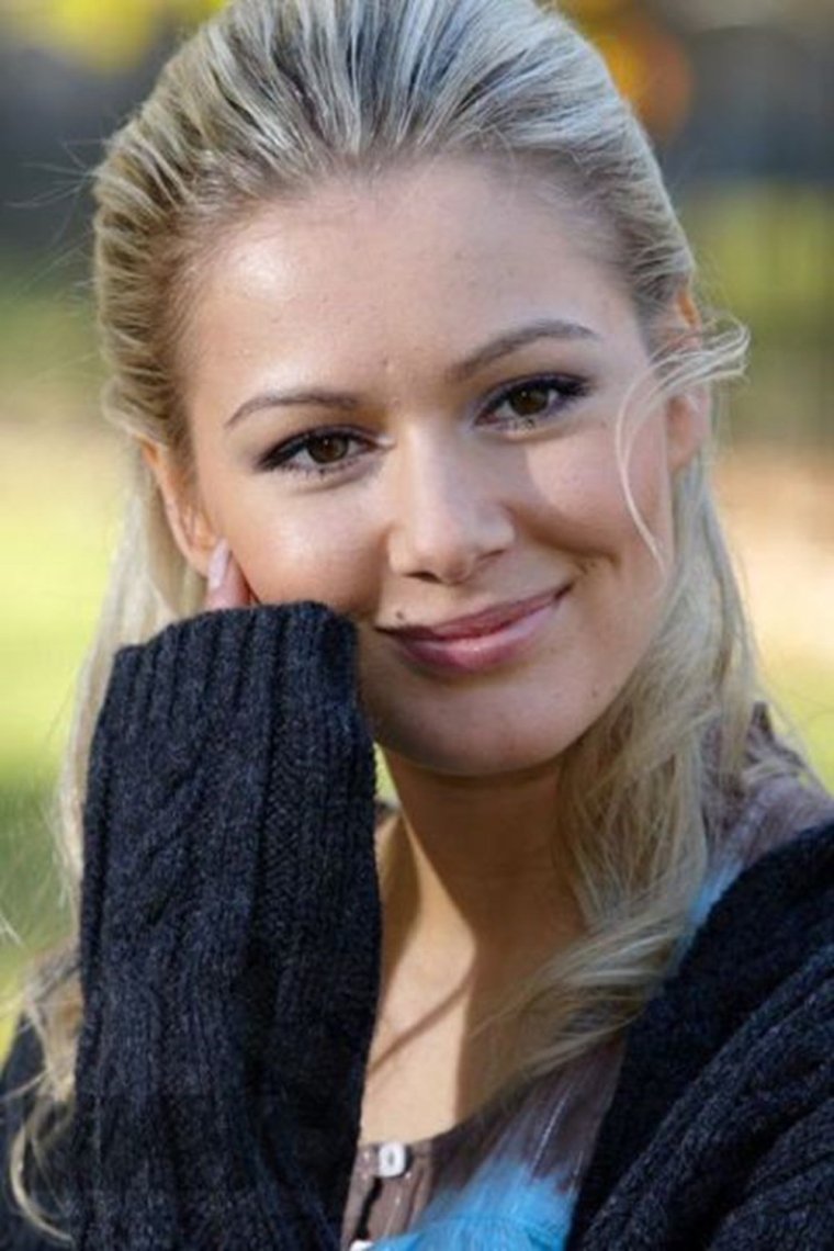 Алла Гришко курит