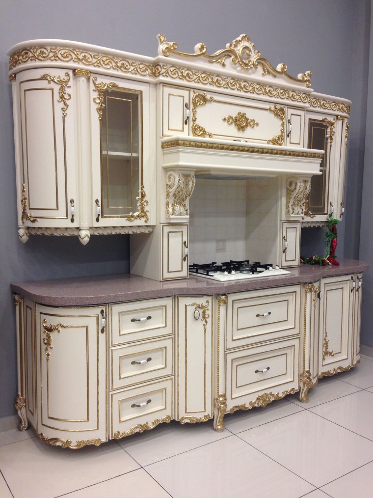 Кухня Лукреция Арида