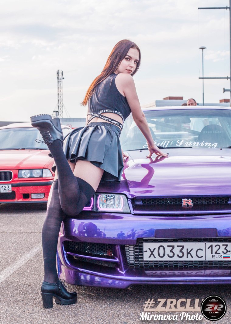 Моника помощница Давидыча