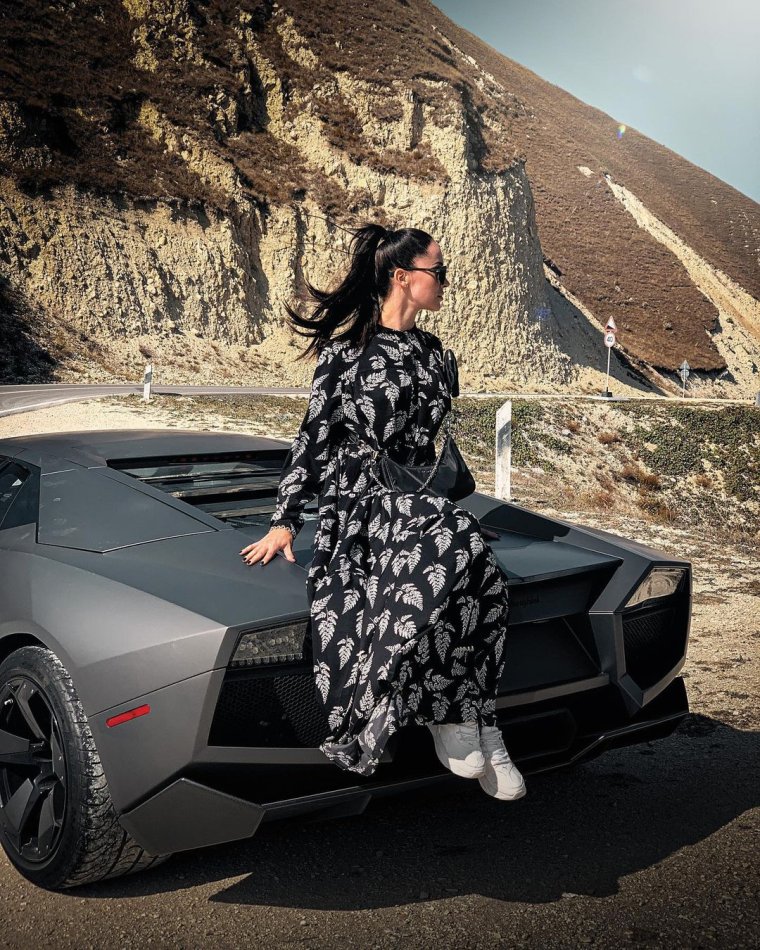 Моника Эрика Давидовича